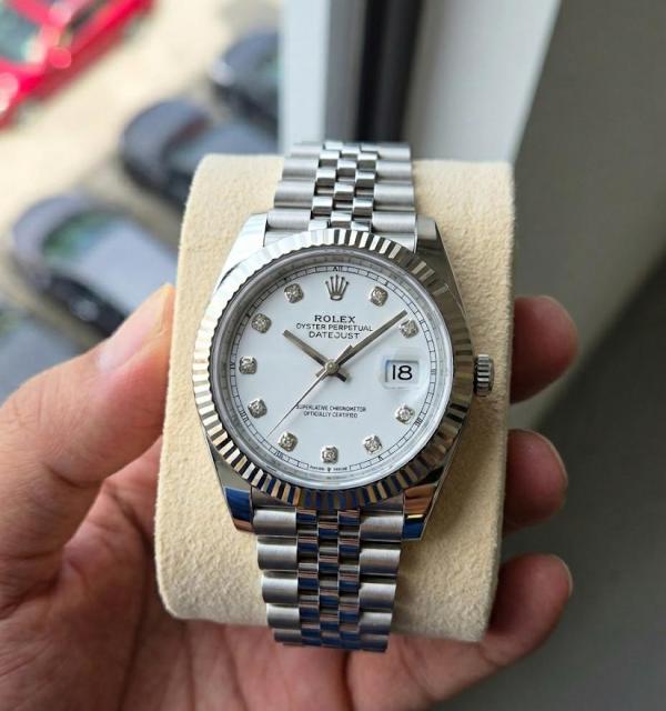 Rolex Oyster Perpetual Date Just Silver-White