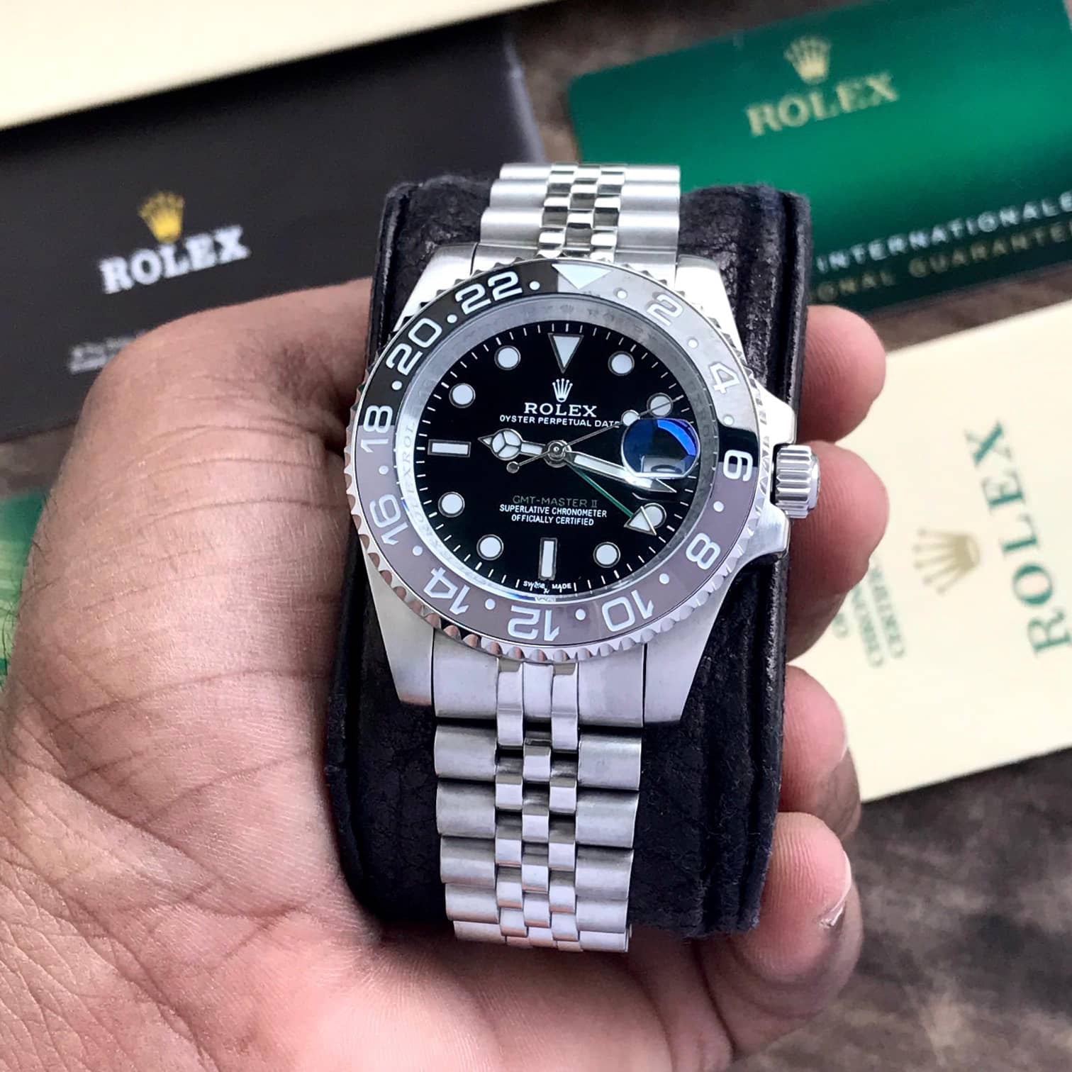 Adventure Series Master Gmt Black Watch