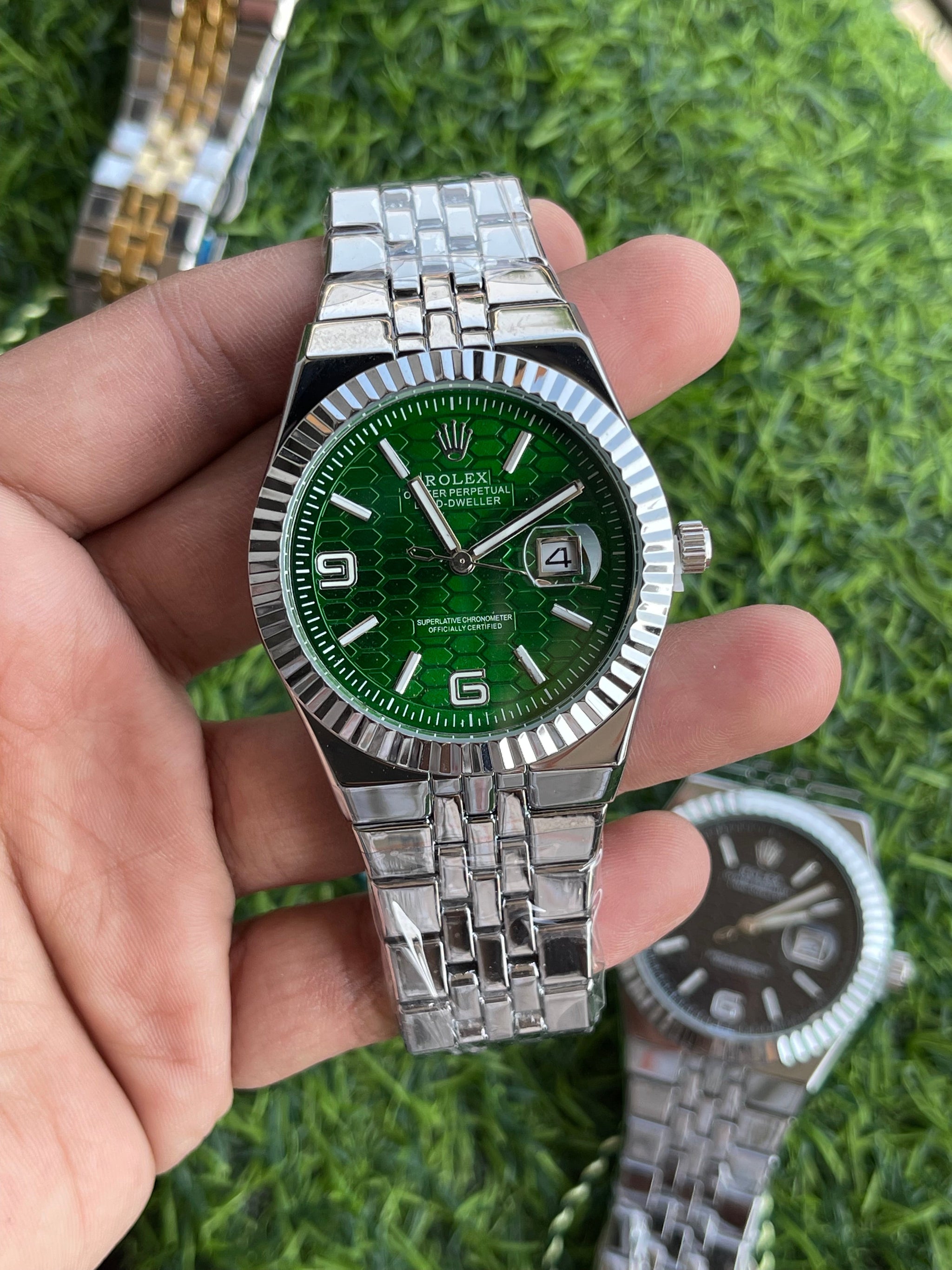 Premium RLX -Style Land-Dweller | Green Honeycomb Dial