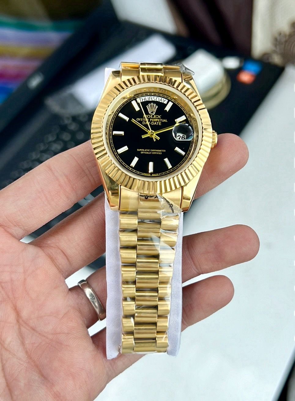 Rolex Oyster Perpetual Day Date 40 Battery Gold-Black