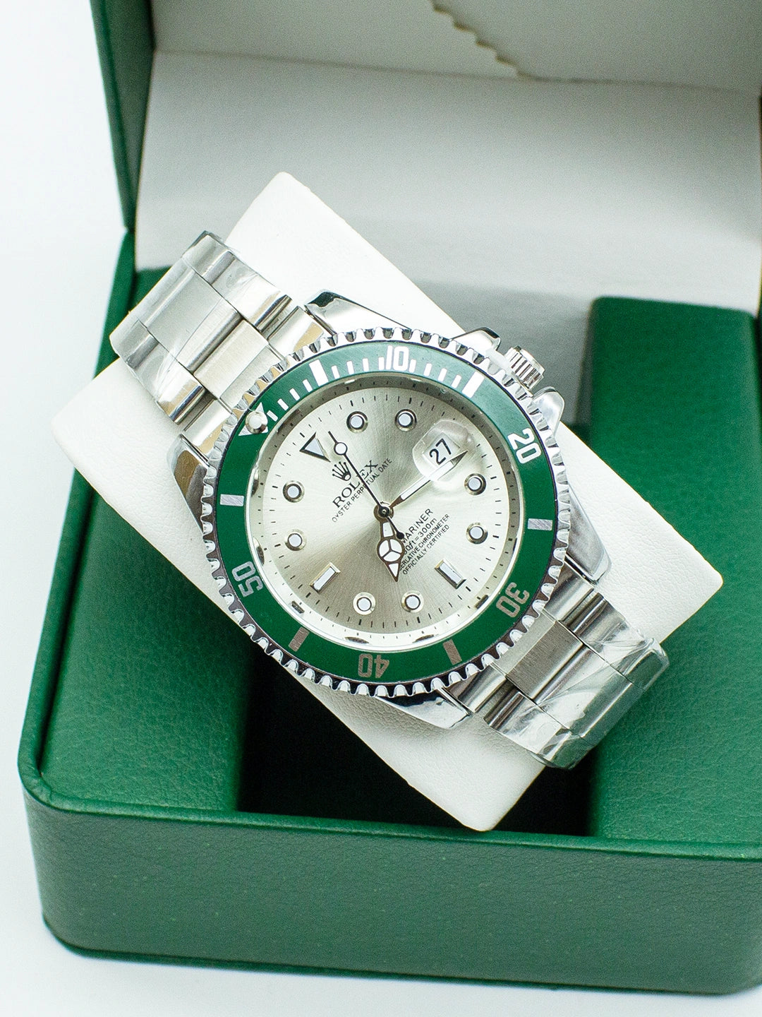 Rolex Oyster Perpetual Submarine Green Bazel