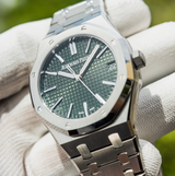 AUDEMARS PIGUET ROYAL OAK SILVER GREEN (JAPAN 1ST CELL MODEL)