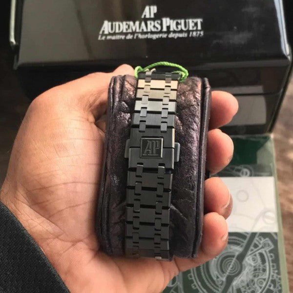 AUDEMARS PIGUET ROYAL OAK BLACK (AUTOMATIC)