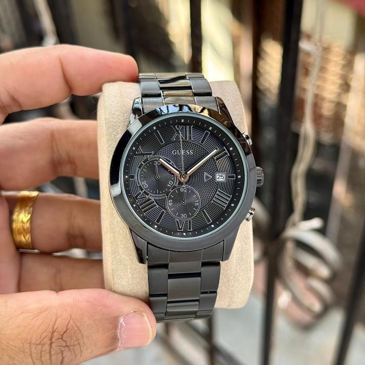 GUESS ANALOG CHRONOGRAPH WATCH